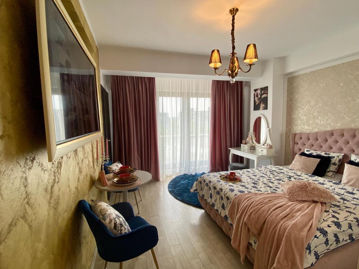 Bucharest Mall Studio Екстер'єр фото